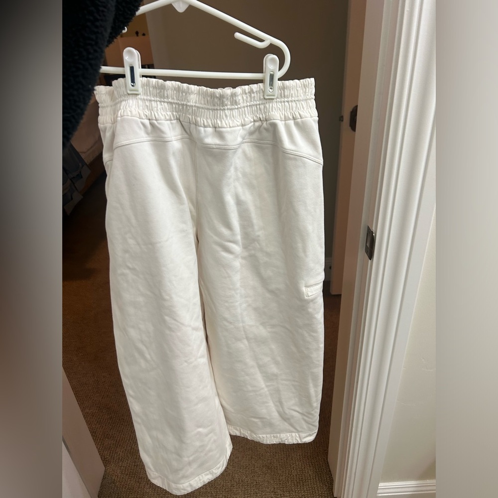 Athleta wide leg athleisure pants